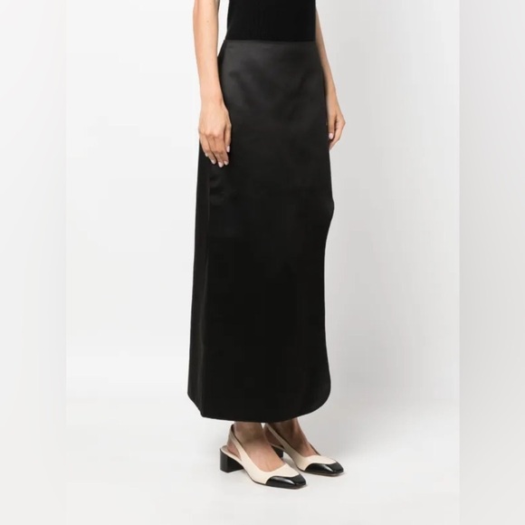 New! By Malene Birger Wick Midi Satin Skirt 🖤 size 6 NWOT! - Picture 11 of 16